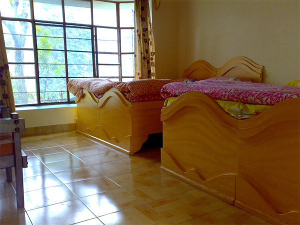 Room & Cottage